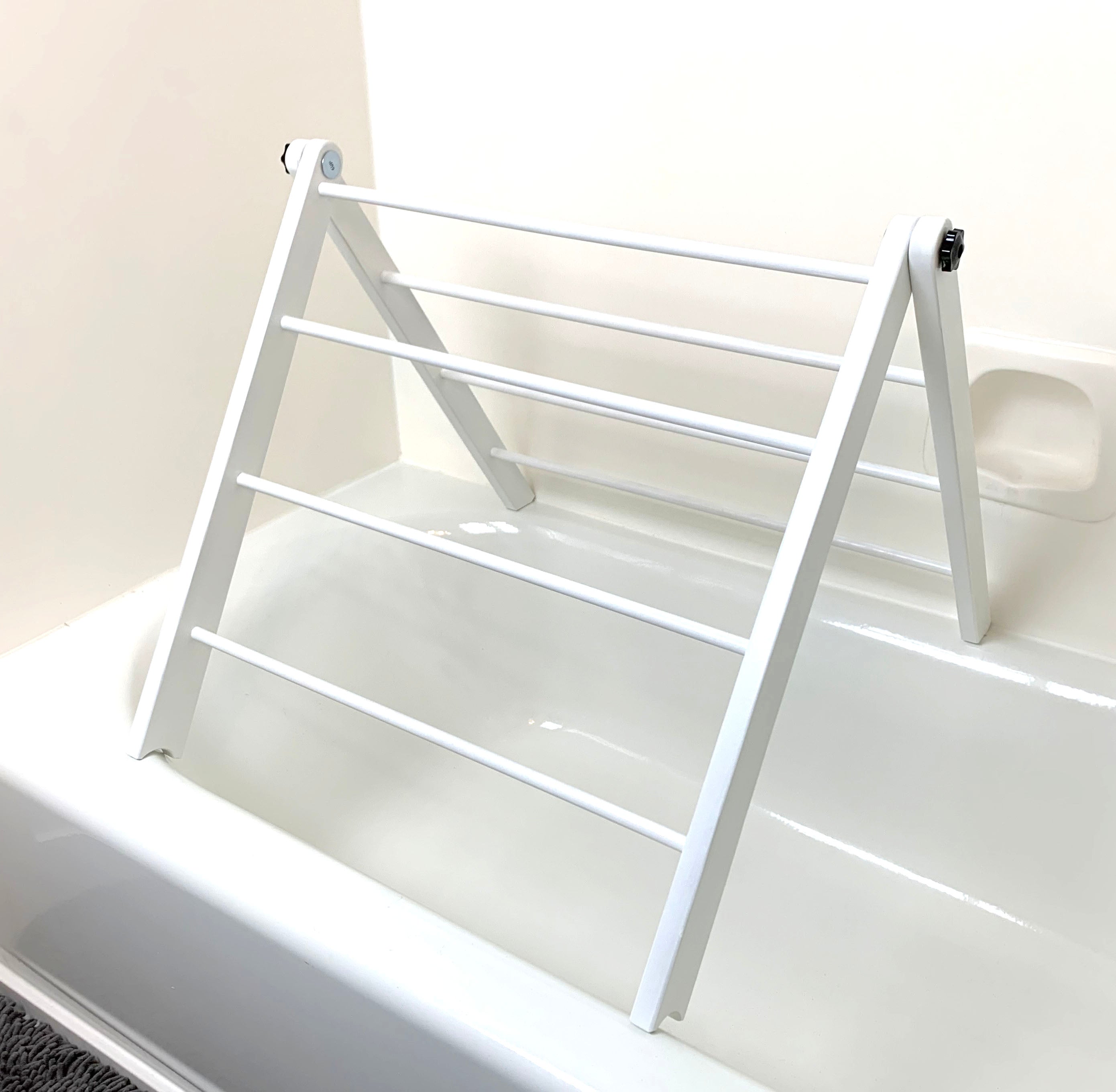 Drip-n-Dry! Clothes Drying Rack for over Tubs